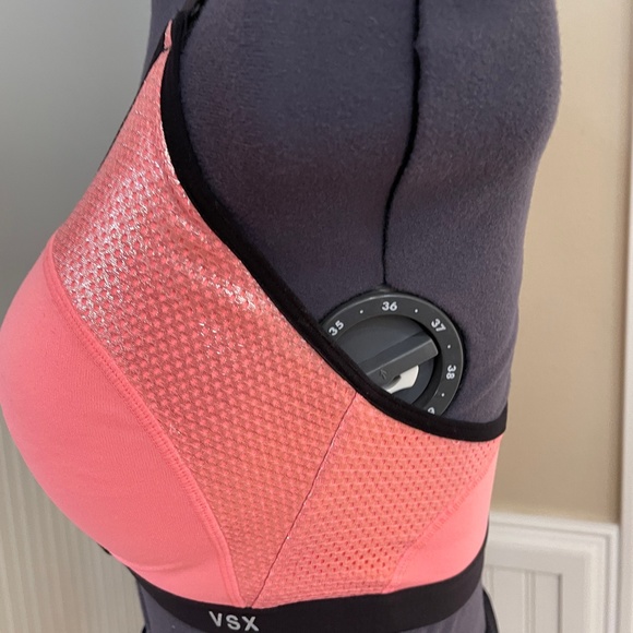 Victoria's Secret VSX Sports Bra Coral Watermelon Sparkly Mesh Sports Bra 34DD E - Picture 5 of 12